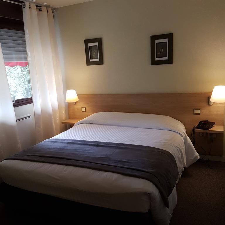 Hotel Restaurant Saint-Benoit Gueugnon Eksteriør billede
